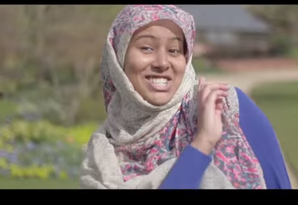 مسلمو بريطانيا يقدمون أفضل نسخة لأغنية Happy -فيديو