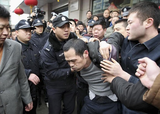الأويغور المسلمون في الصين أقلية تعاني من القمع المستمر - عدنان حسين أحمد
