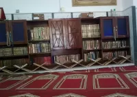 ما حكم التصرف بالكتب الموجودة في المسجد ..  الإفتاء توضح