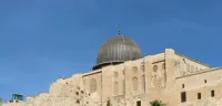 من الذي بنى المسجد الأقصى؟